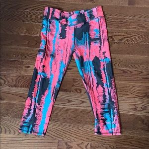 Fabletics cropped leggings